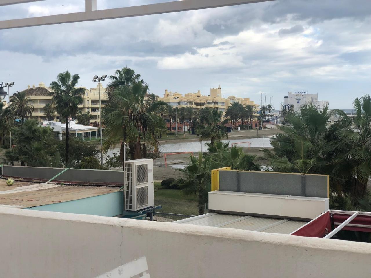 Plaza Ole Apartment *