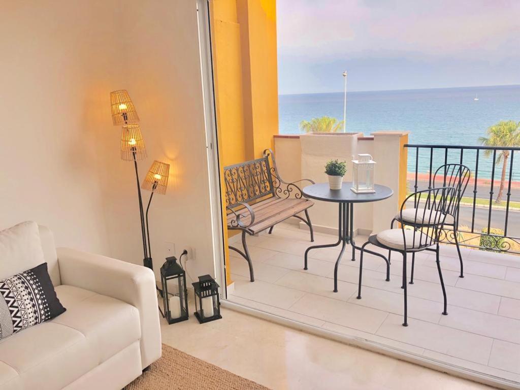 Atico-duplex 1ª Linea De Playa Con Jacuzzi. 6 Pax *