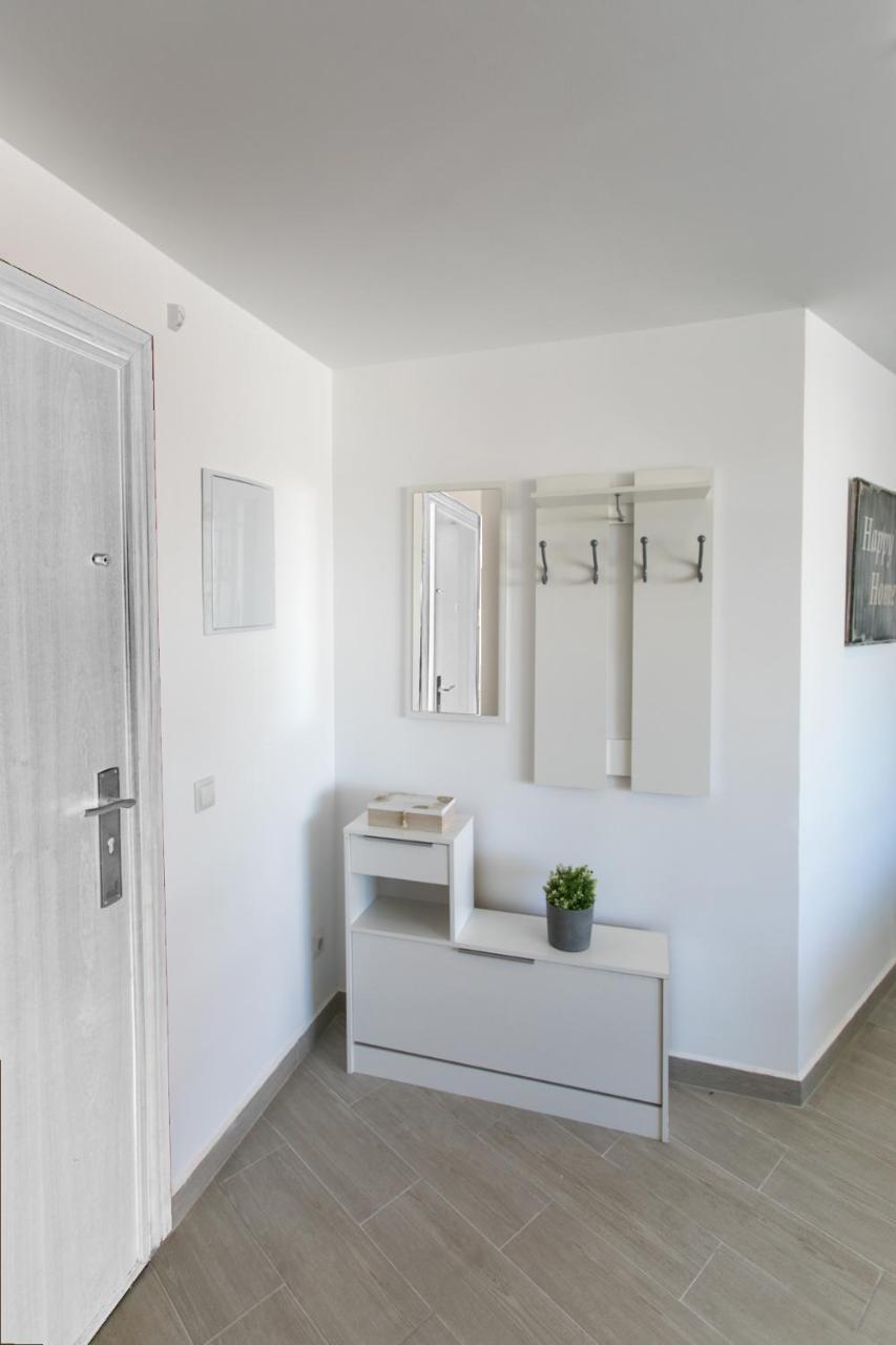 Puerto Marina Deluxe