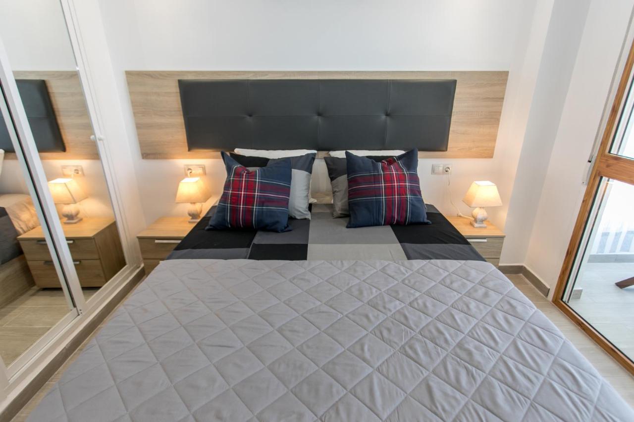 Puerto Marina Deluxe * Benalmádena
