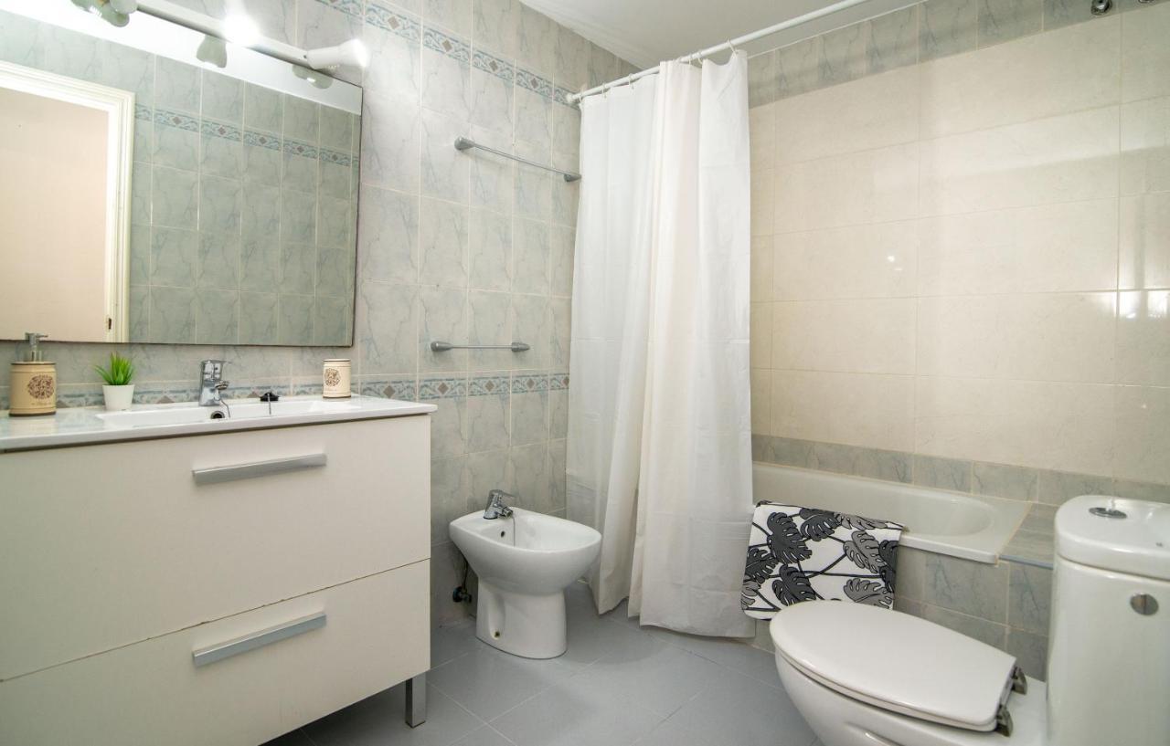 N&a Costa Centre - 2br