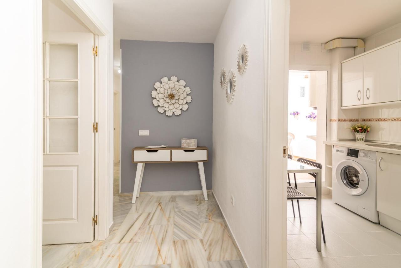 N&a Timon 3 - 3br Apartment, Recently Renovated *