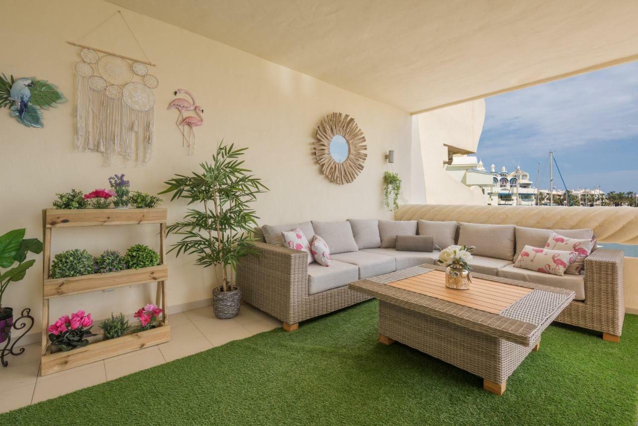 Wintowinrentals Luxury And Sea View Inside Puerto Marina *