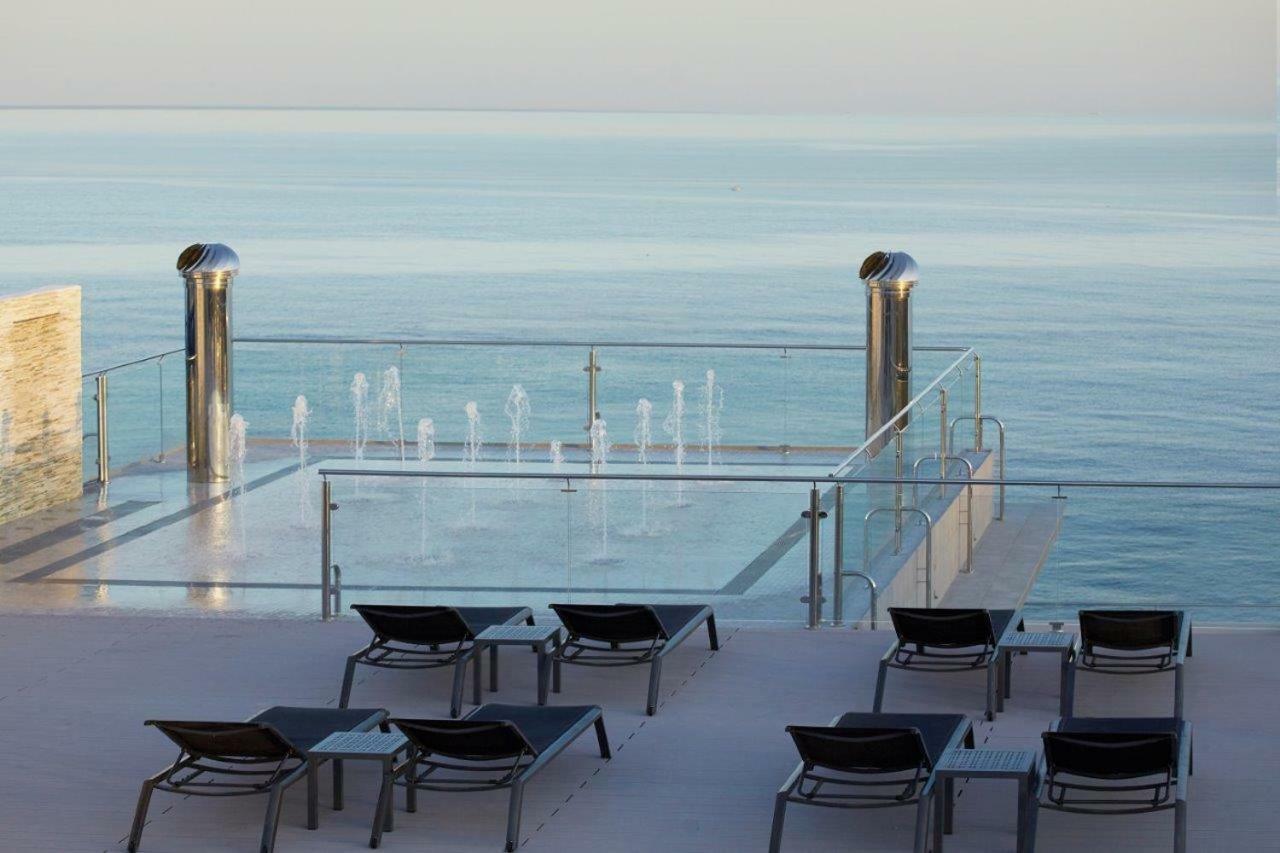 Las Arenas Suites Hotel