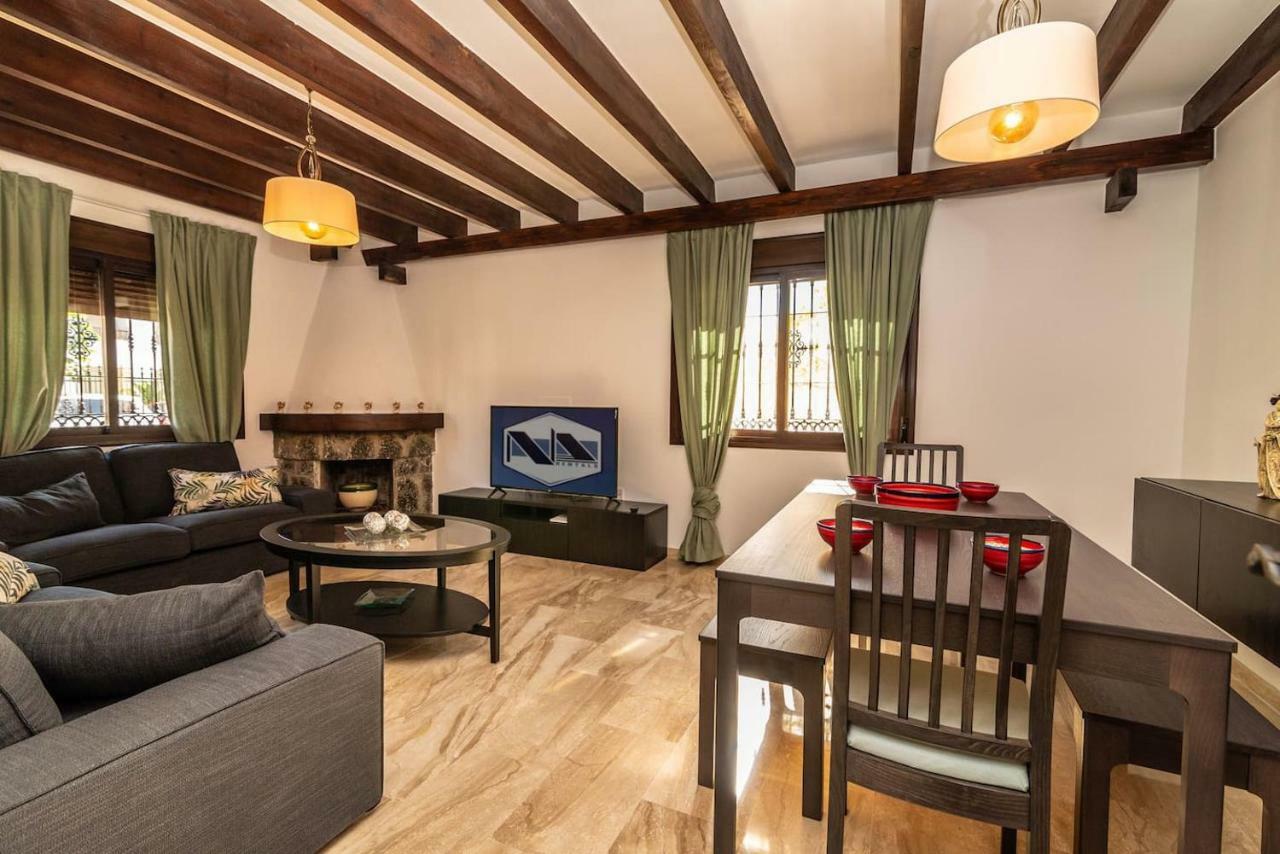 N&a Puerto Marina 4br Paradise Villa