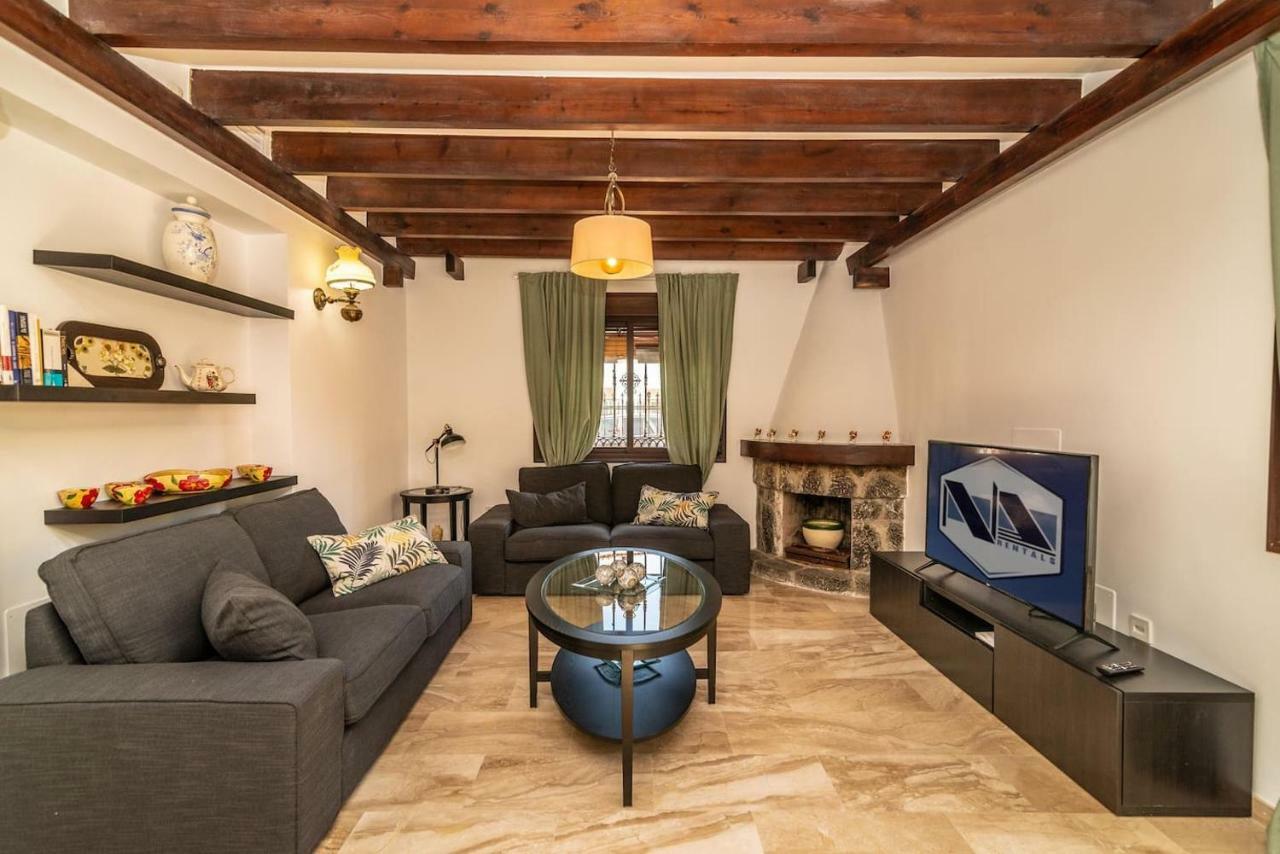 N&a Puerto Marina 4br Paradise Villa