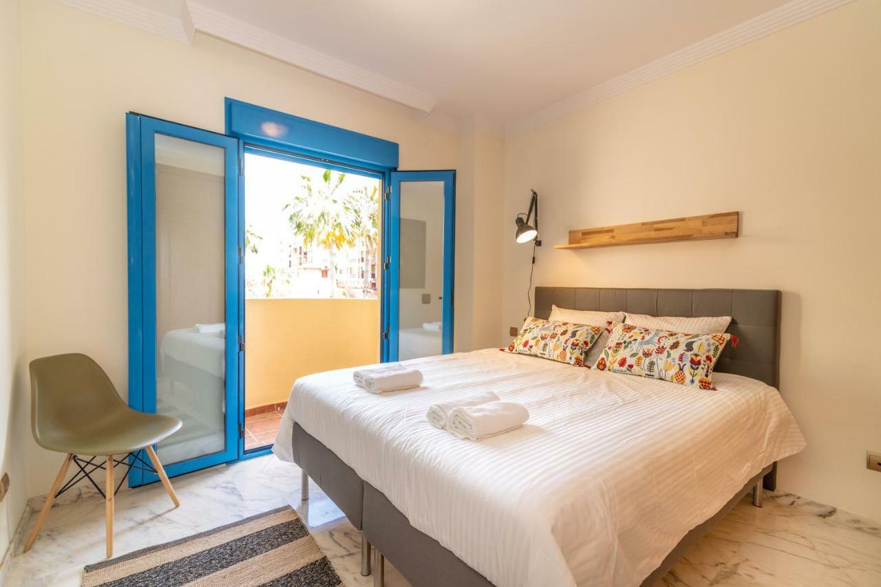 Vb 2bdr Torrequebrada Golf And Apartment *
