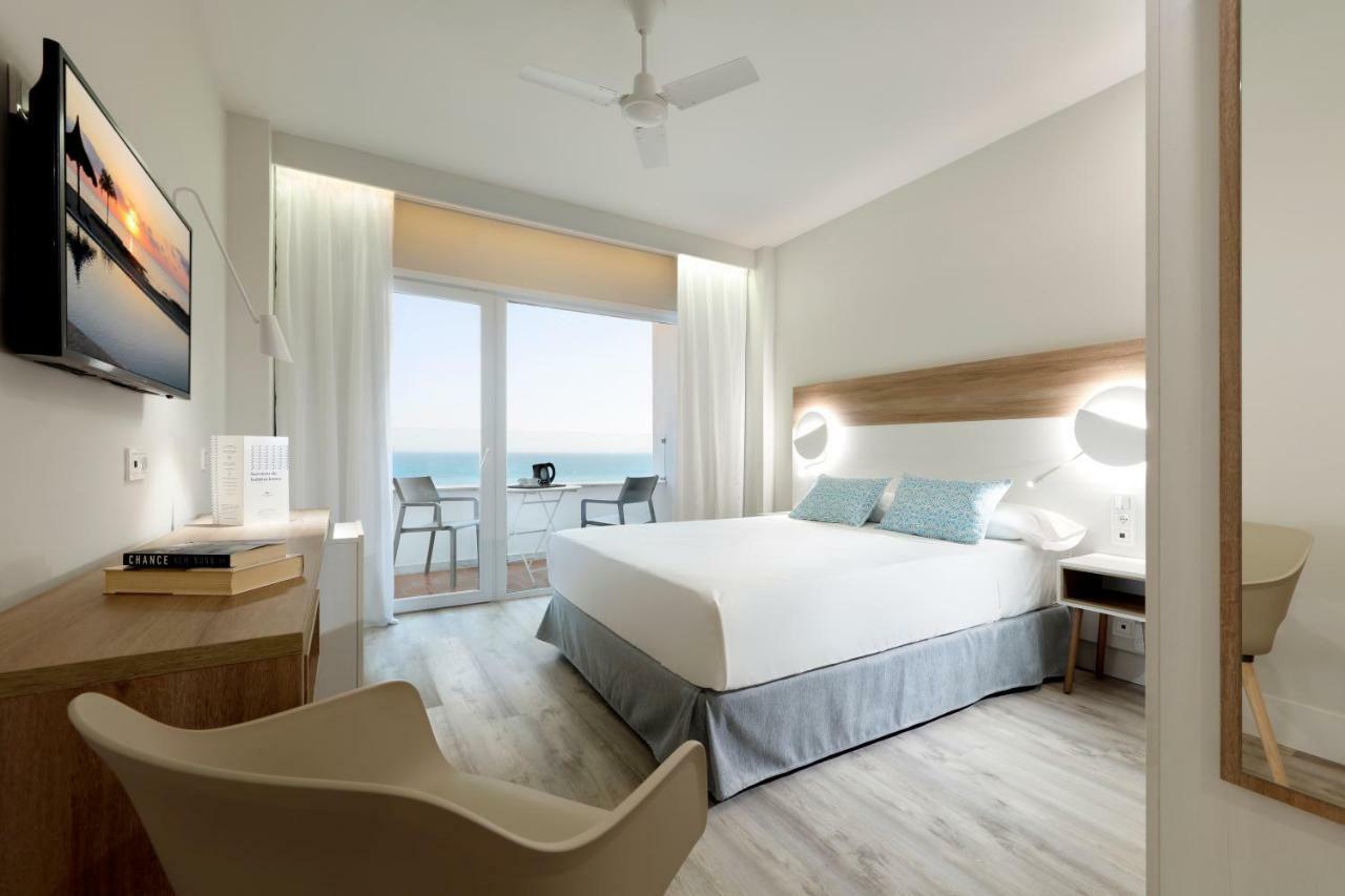 Benalma Costa Del Sol Hotel 4*
