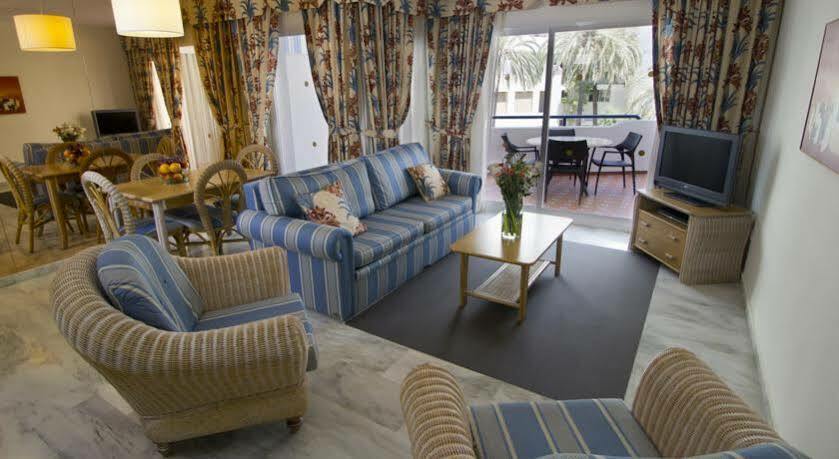 Aparthotel Sahara Sunset Benalmadena