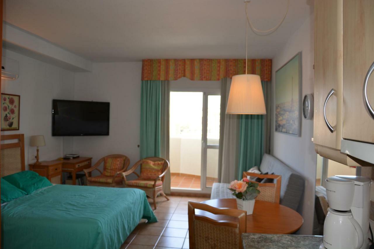 Apartamento Benal Beach