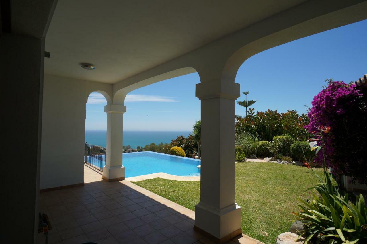 Noa Villa
