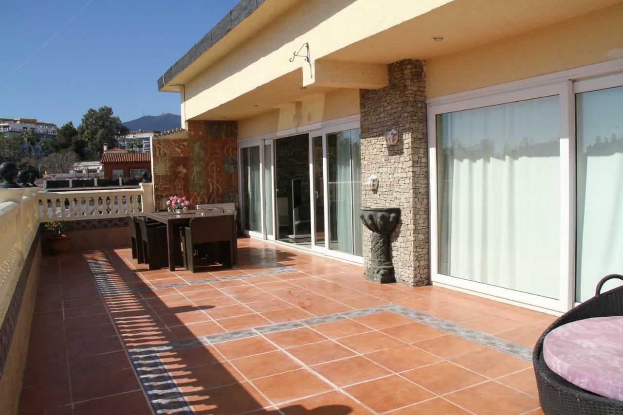 Espectacular Atico En Puerto Marina Apartment
