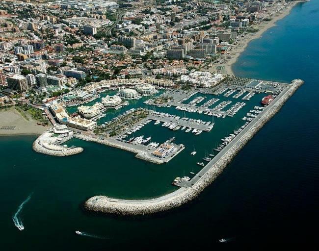 Apartment Malaga Puerto Marina Playa Vacacional Luxury