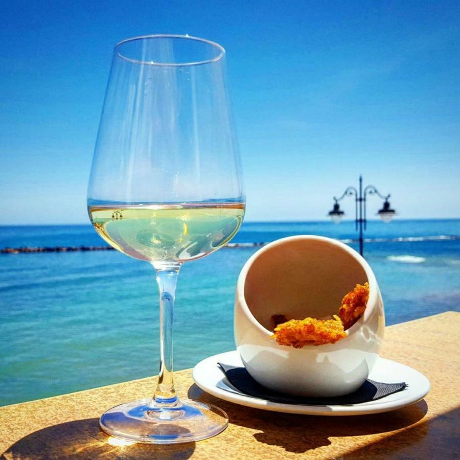 Skysea Holidays *