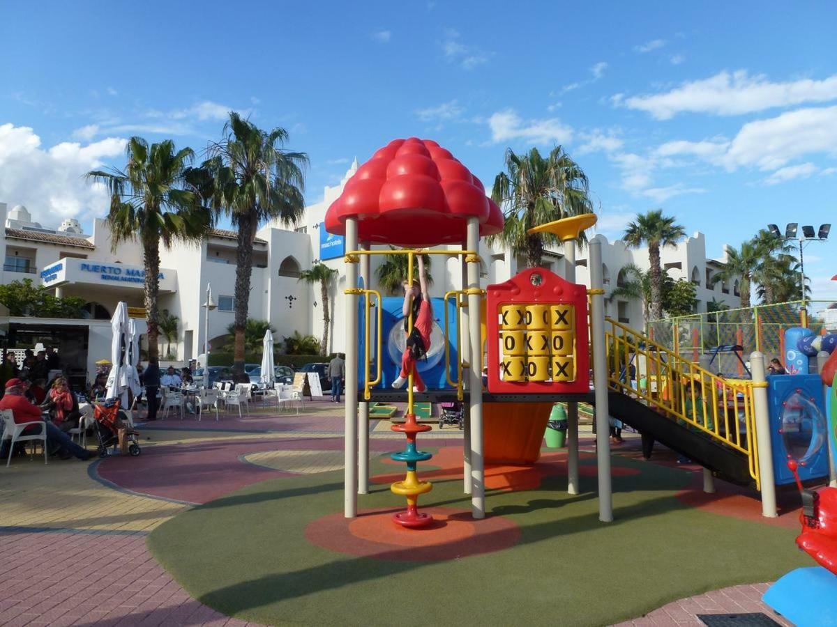 Malaga Puerto Marina Playa Vacacional Luxury Apartment Benalmadena