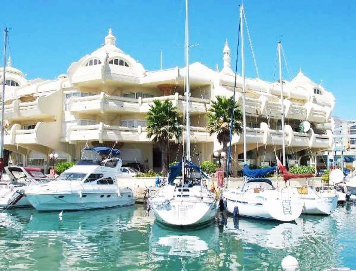 Malaga Puerto Marina Playa Vacacional Luxury