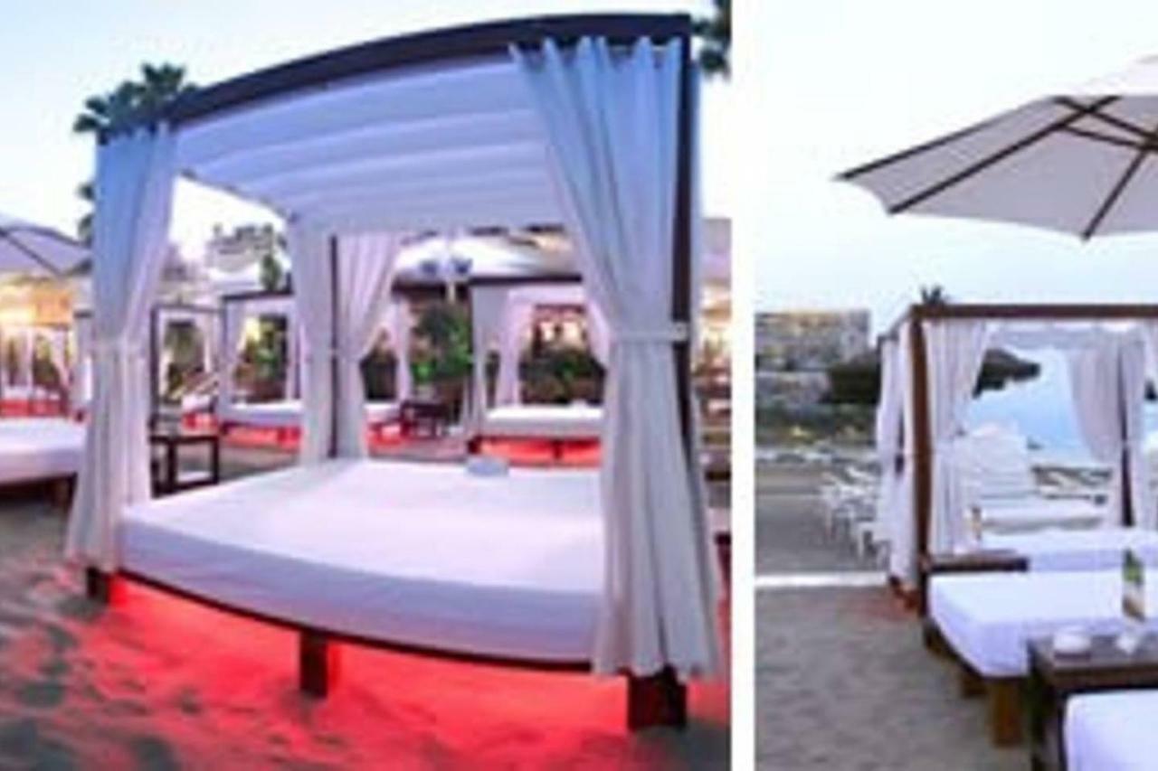 Malaga Puerto Marina Playa Vacacional Luxury Apartment *
