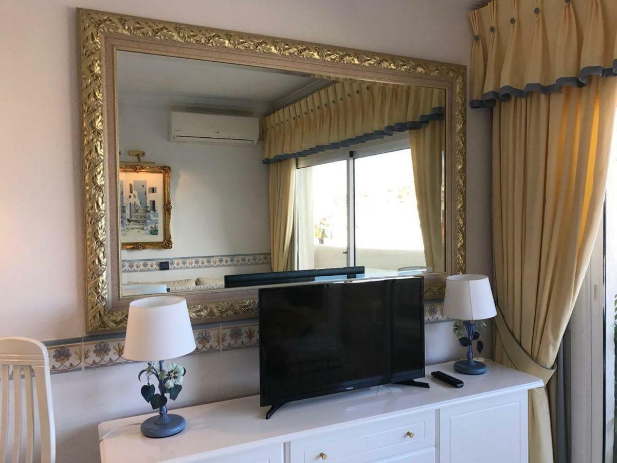 Apartment Beautiful With Sea Views, Benal