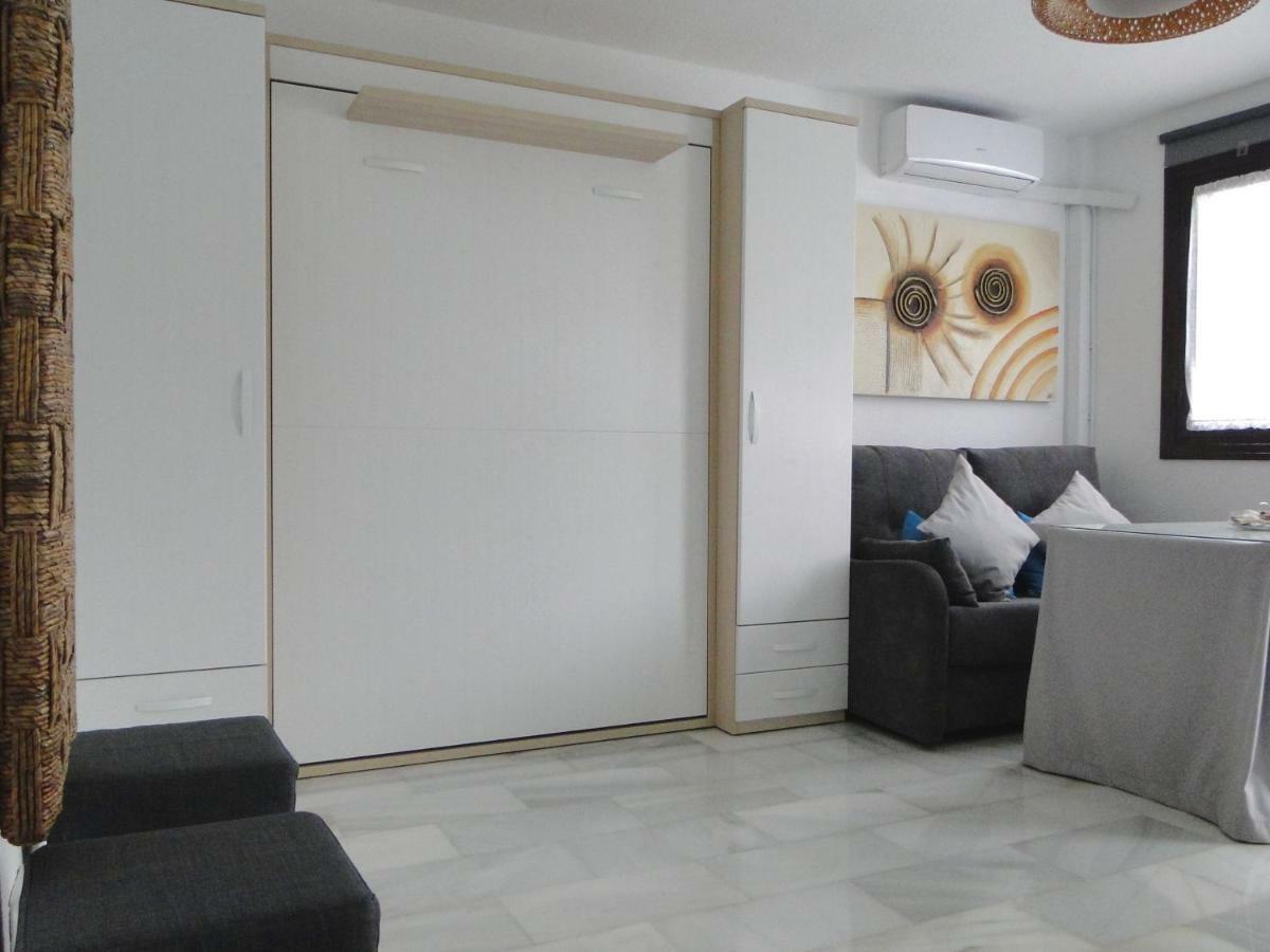 Pueblo Blanco Apartment