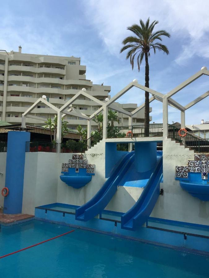 El Estudio De La Playa Benalbeach Holidays Deluxe