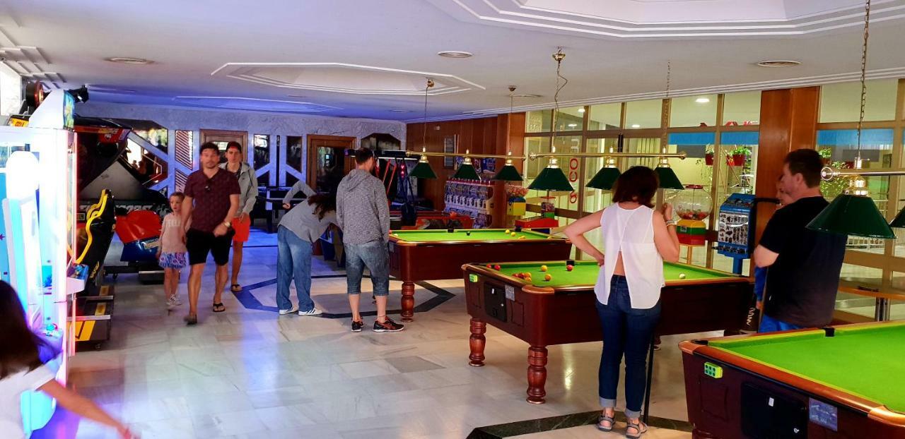 El Estudio De La Playa Benalbeach Holidays Deluxe