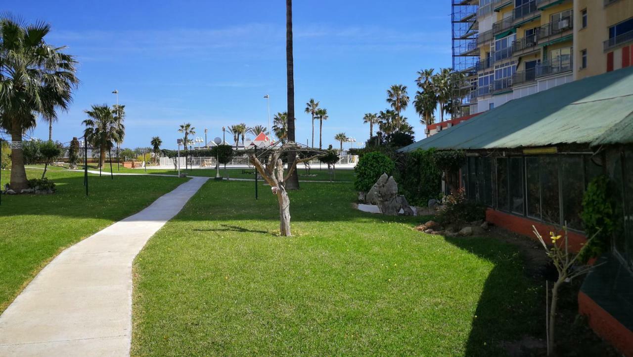 Bed and breakfast ,apartamento-estudio Primera Línea De Playa Benalmádena