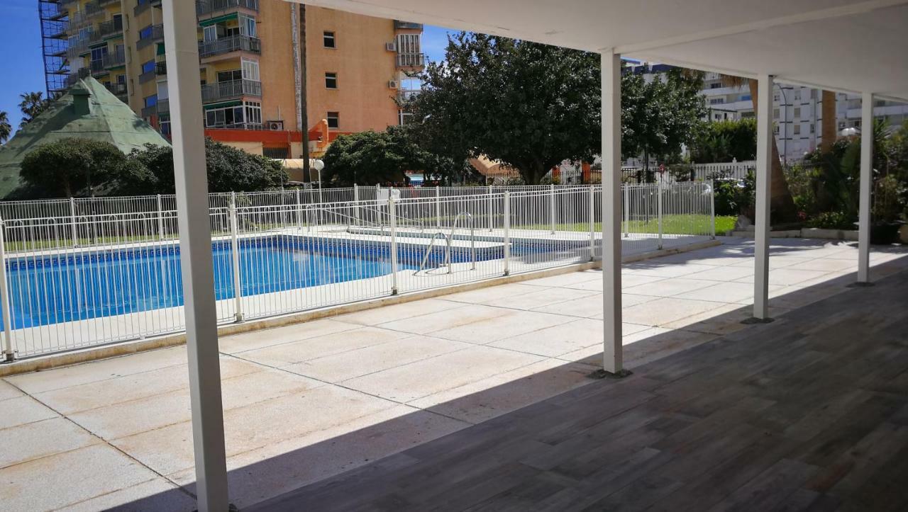 ,apartamento-estudio Primera Línea De Playa Bed and breakfast Benalmádena