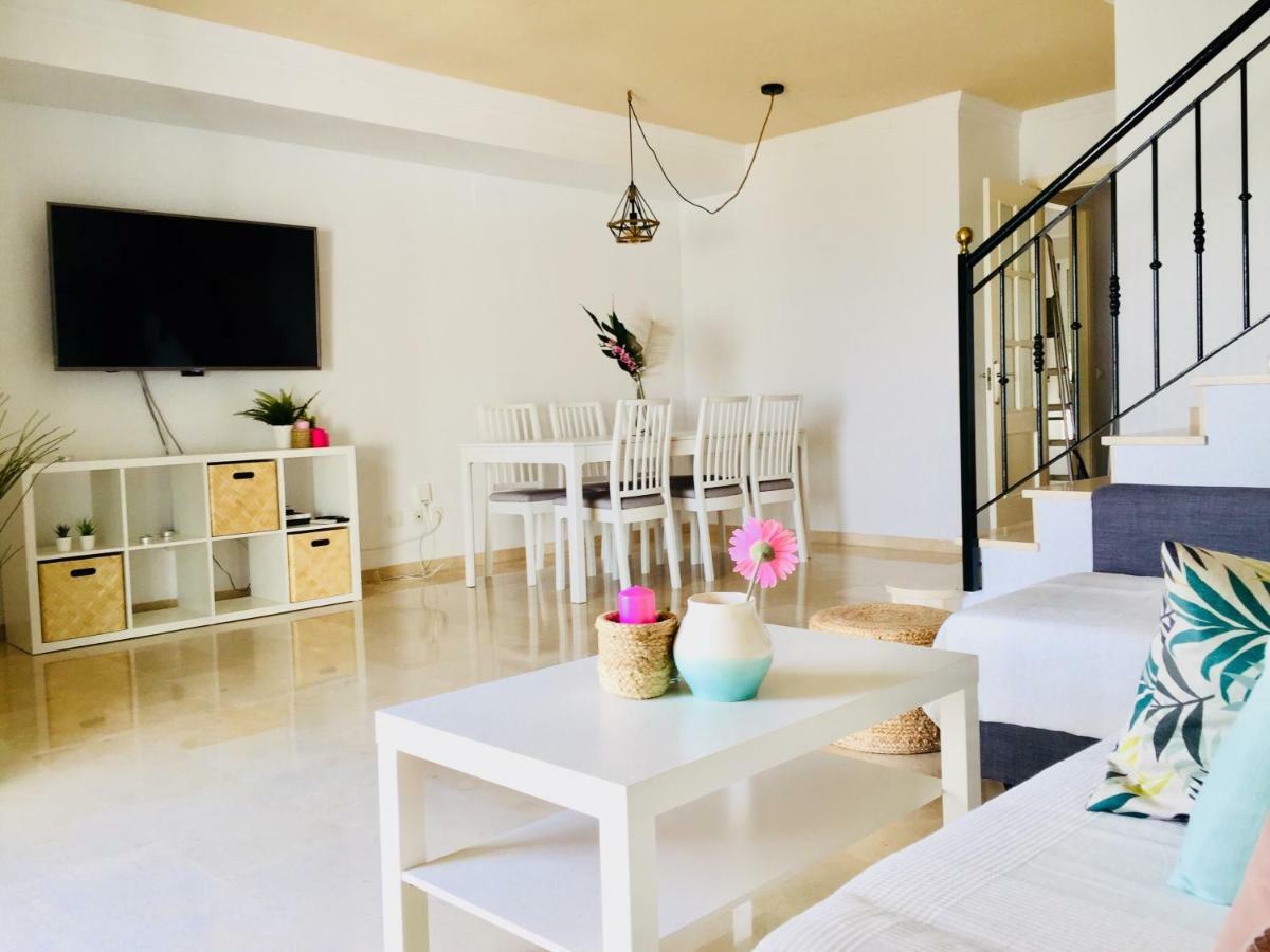 La Perla Beachfront Holiday home