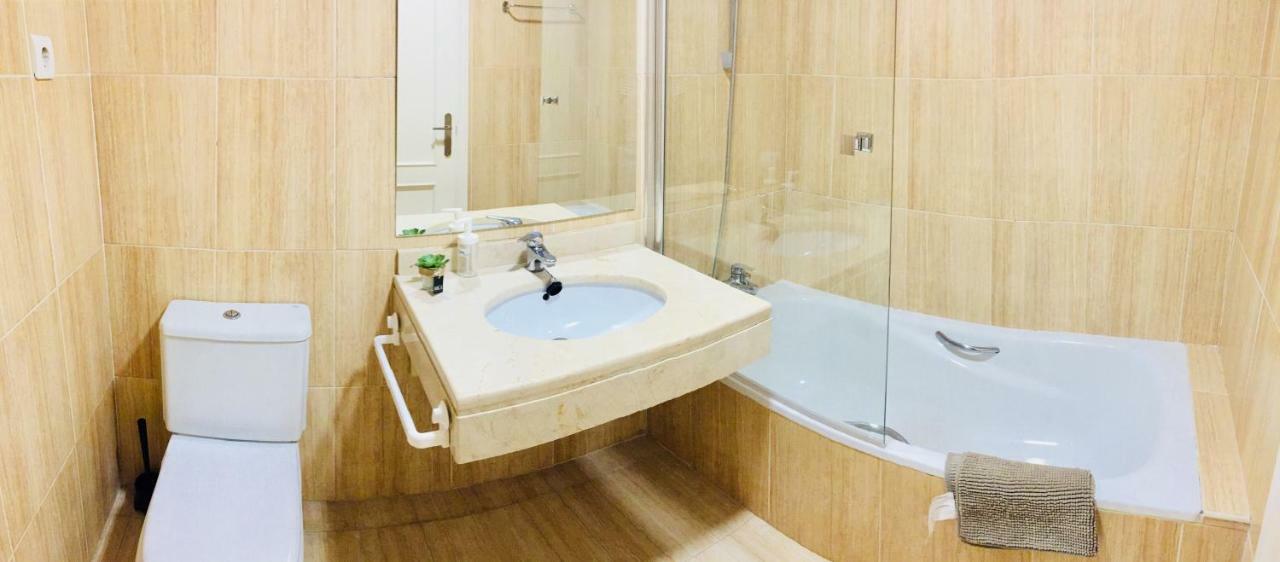 La Perla Beachfront Holiday home Benalmadena