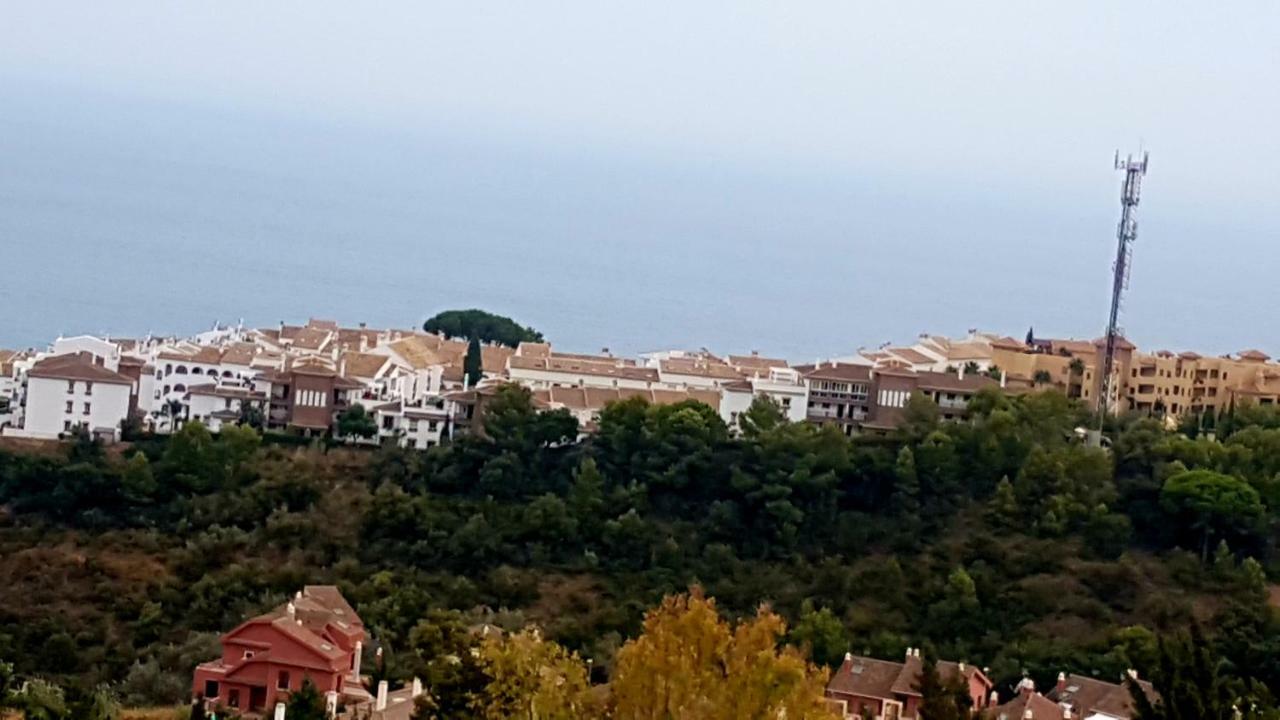 Homestay Excelente Habitacion En Bonita Y Tranquila Casa En Pueblo Benalmadena