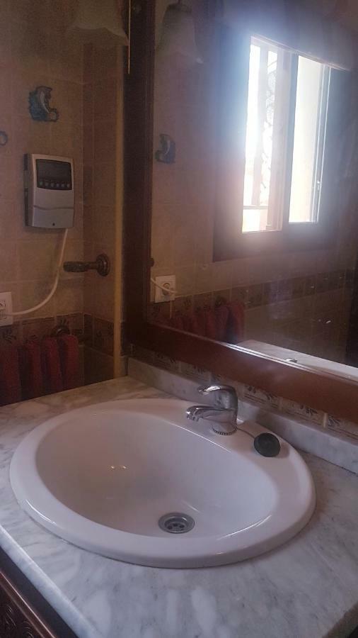 Excelente Habitacion En Bonita Y Tranquila Casa En Pueblo Homestay *