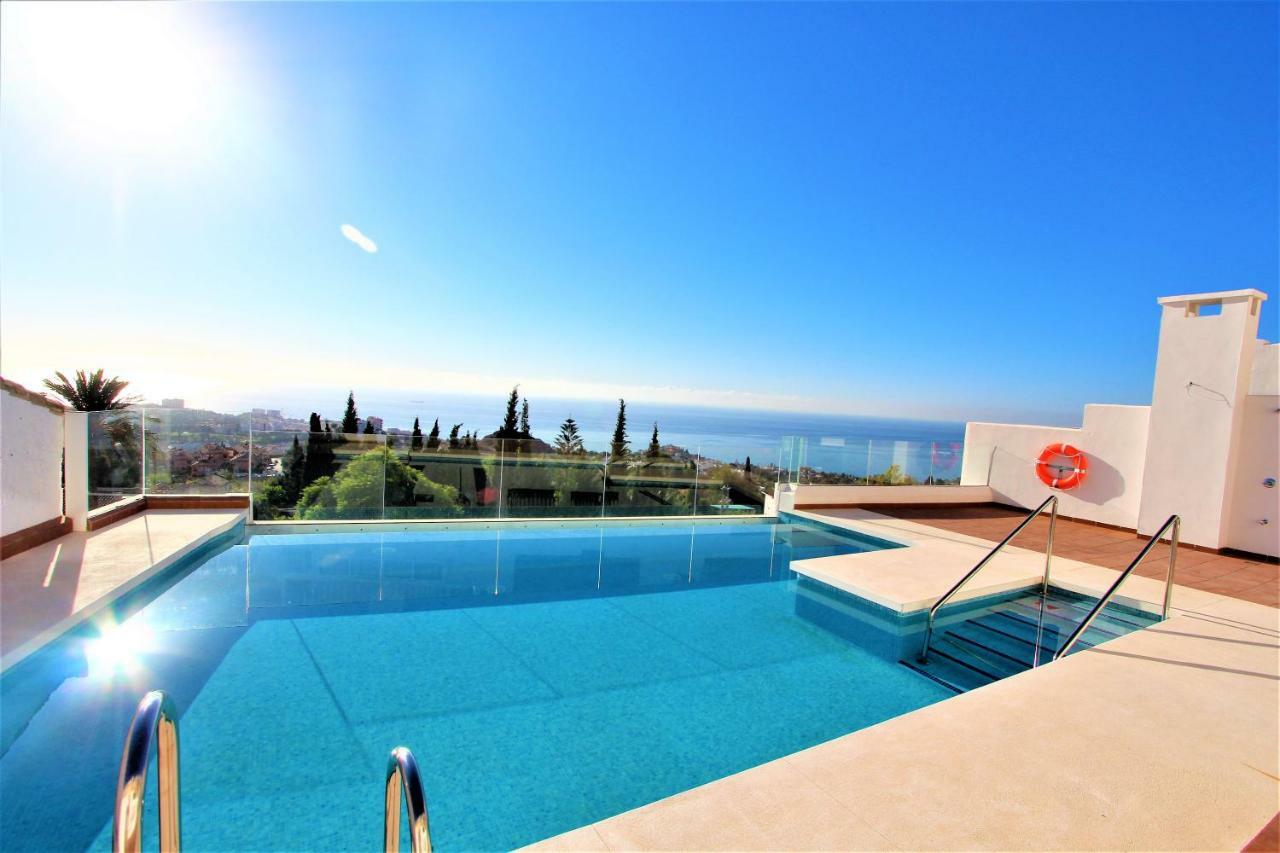 Apartamento Pueblo - Excelente Conexión Wifi - Piscina Abierta - Fantasticas Vistas - Parking Gratis