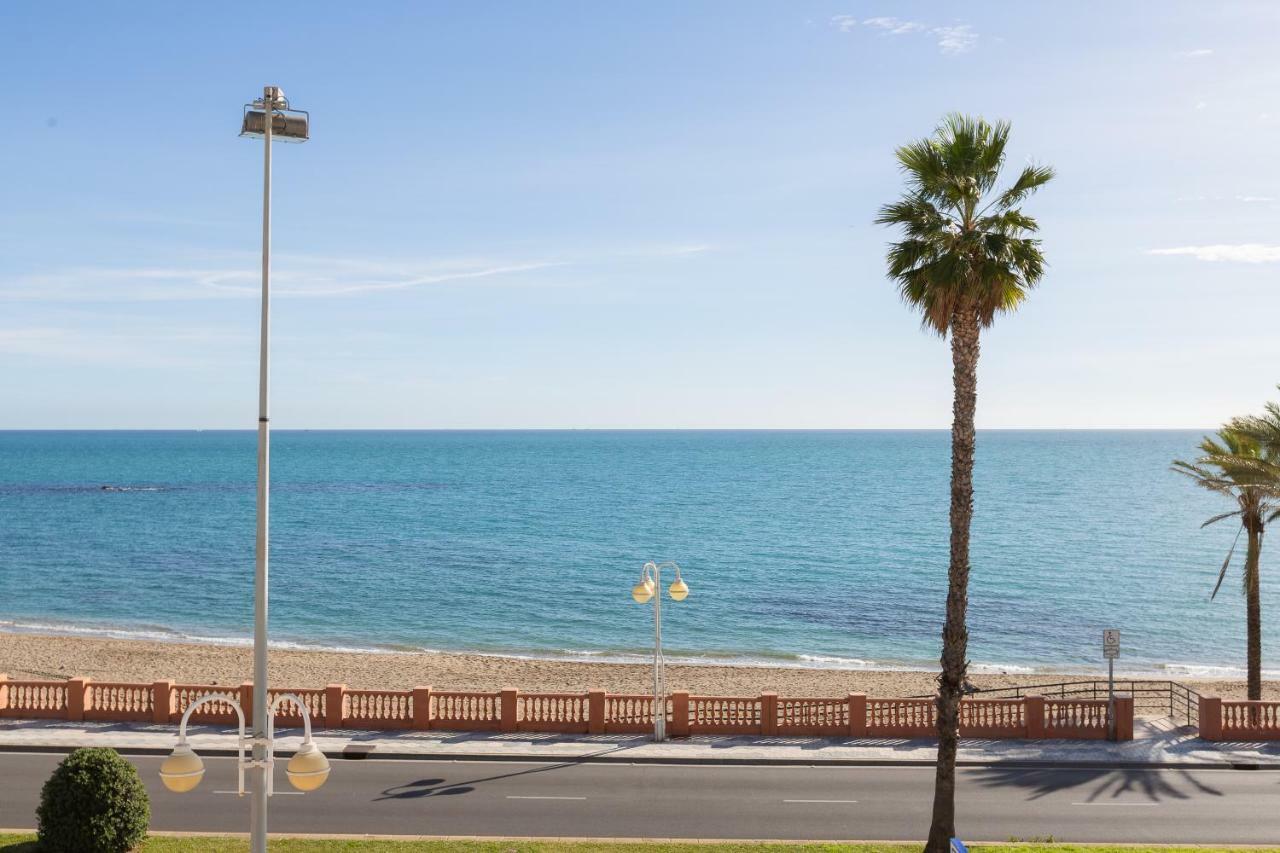 Apartment Apartamento En Primera Linea De Playa En Benalmadena