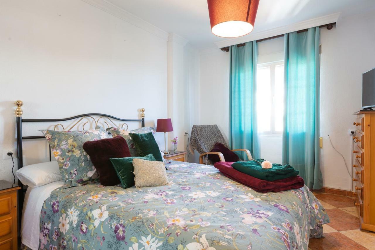 Apartamento En Primera Linea De Playa En * Benalmadena