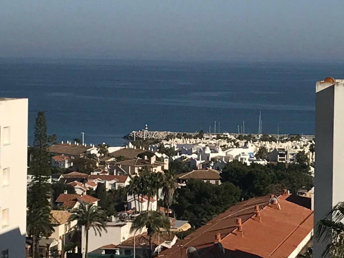 Apartment 14 Avenida Marysol, Benalmadena,costa Del Sol. *