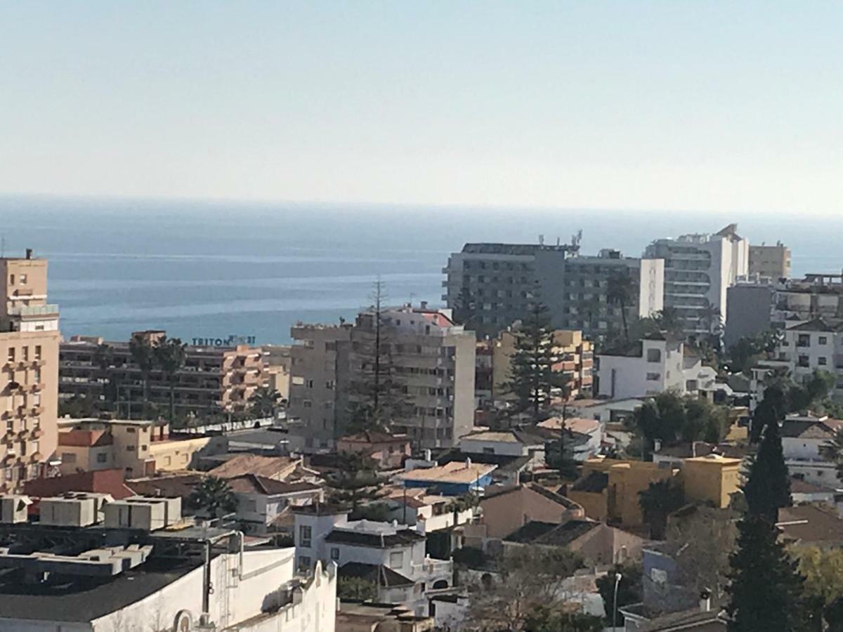 Apartment 14 Avenida Marysol, Benalmadena,costa Del Sol. *