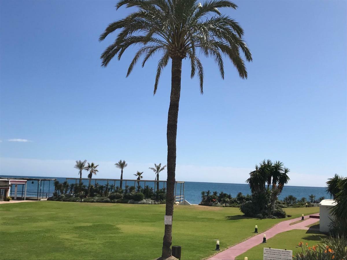Apartment 14 Avenida Marysol, Benalmadena,costa Del Sol. *