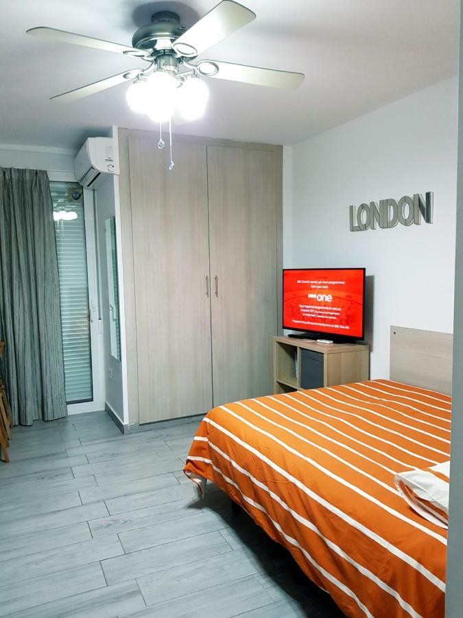 Aguila Sea View Apartment