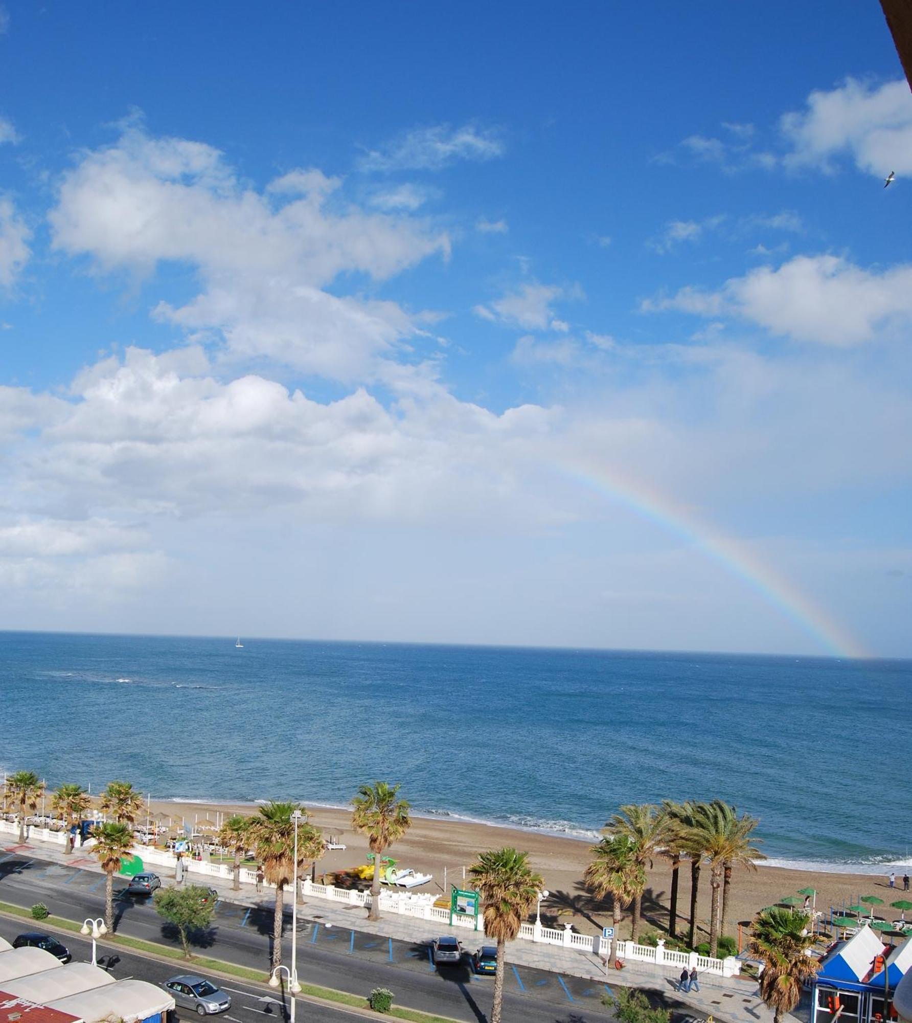 Maite 2. Frontal Al Mar 2 Dormitorios Y Wifi Apartment *