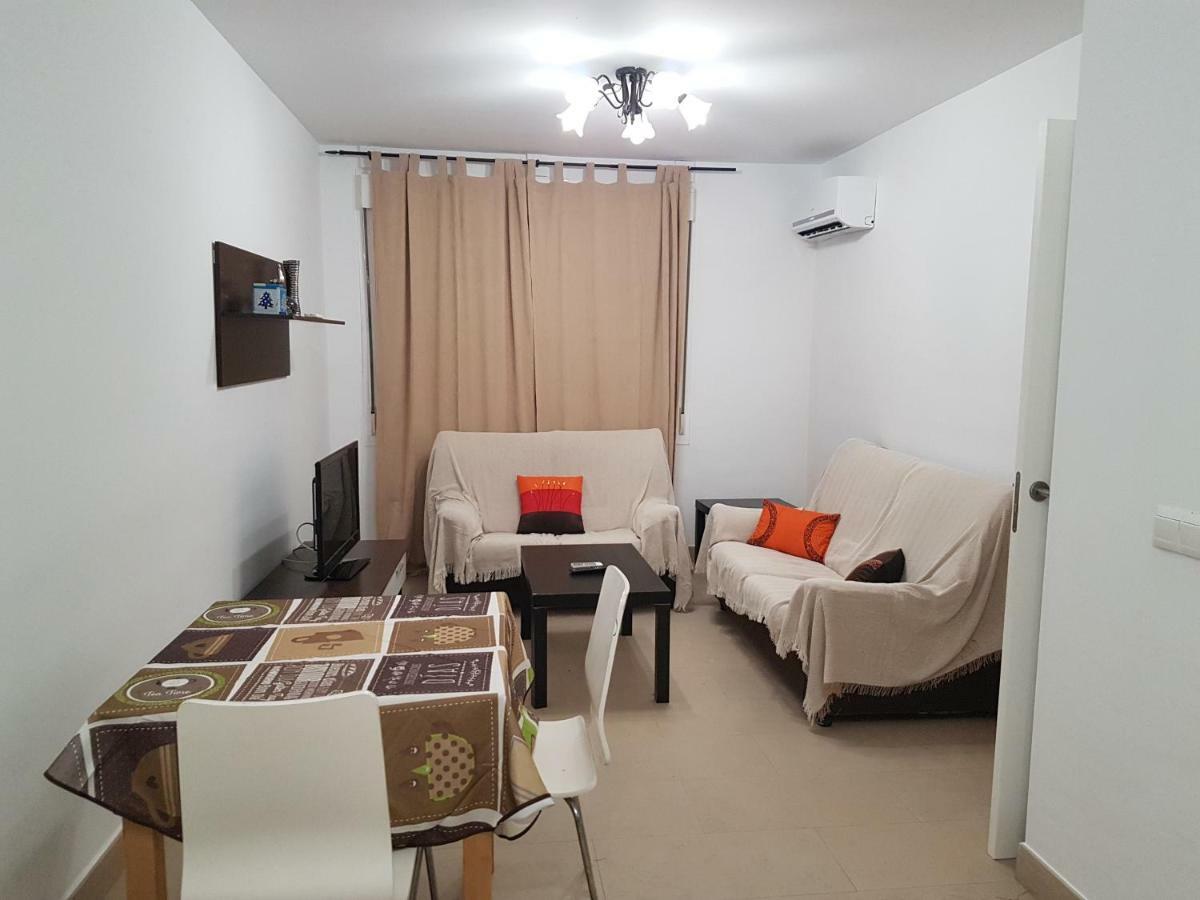 Apartment Apartamento Avenida Blas Infante 16 *