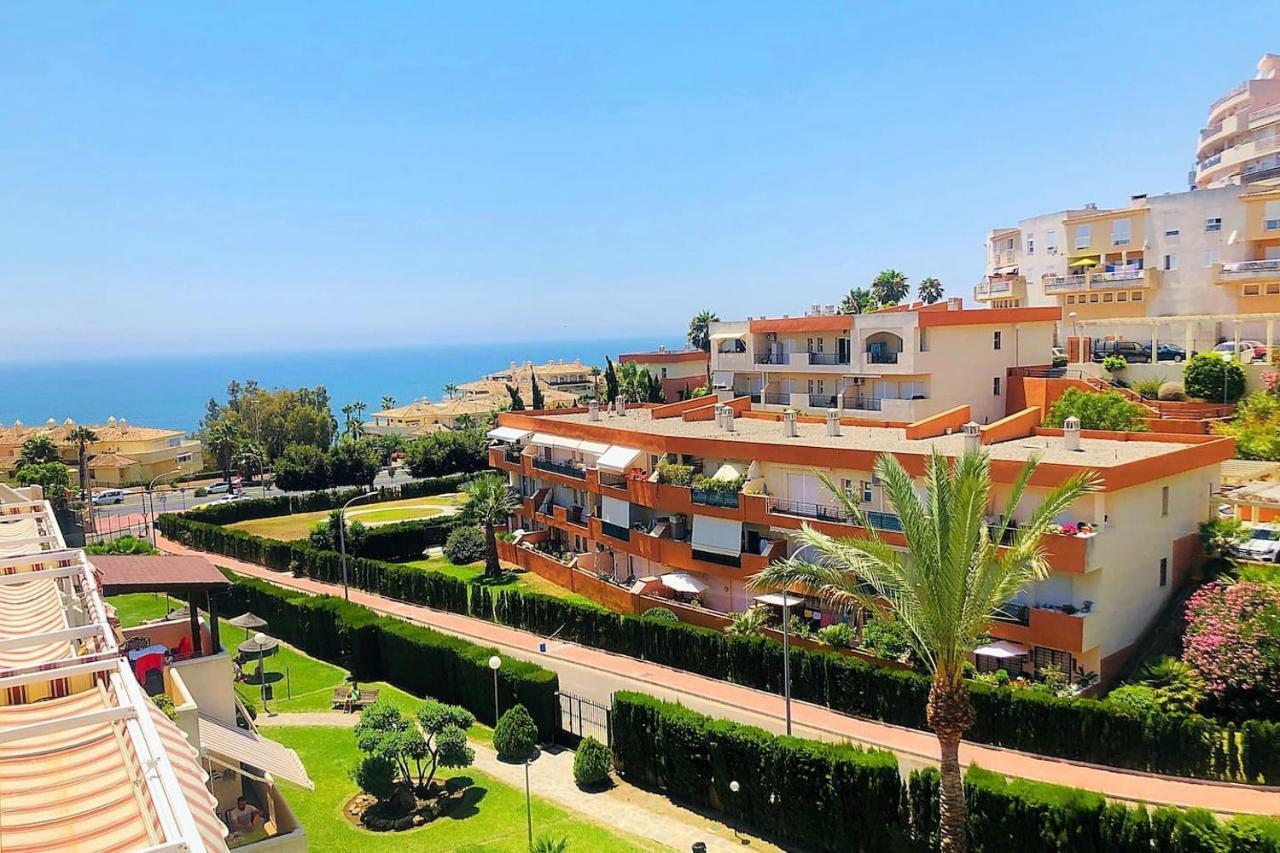 Seaview With Great Amenities & Facilities Appartement *