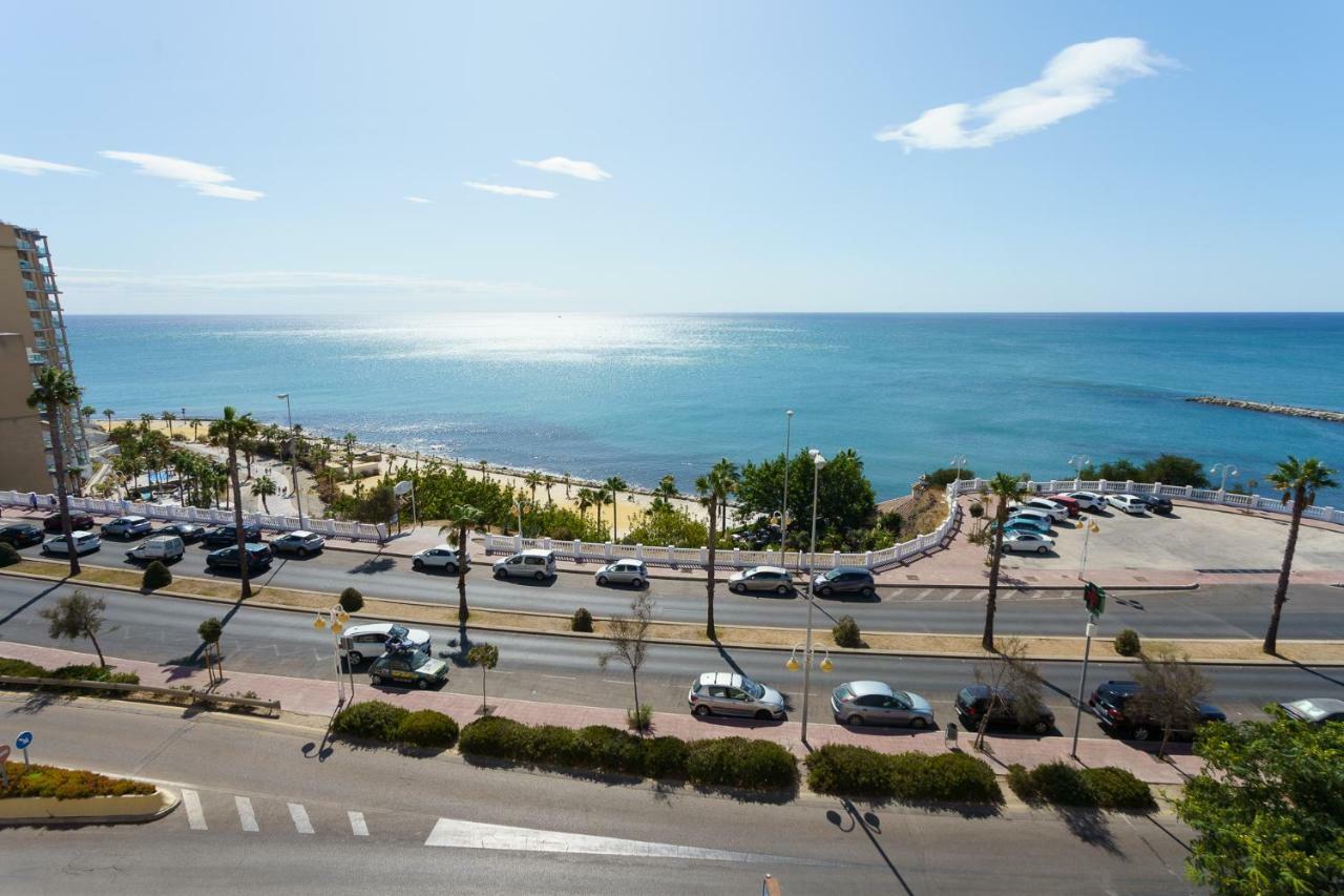Spacious Beachfront Flat With Sea Views And Private Indoor Parking