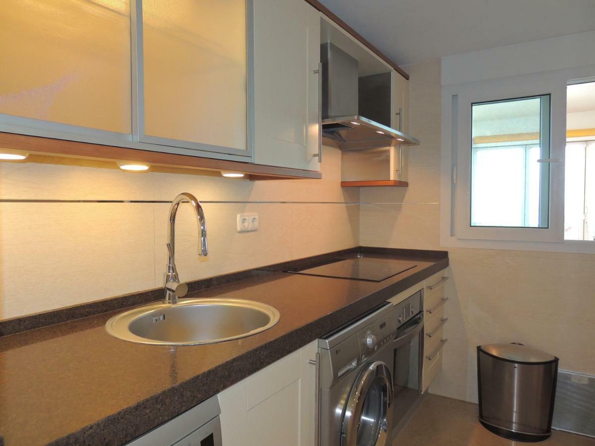 Apartment Ole Playa 6a, Front - A Pie De Playa, Sea Views - Vistas Al Mar, Parking, Puerto Marina Benalmadena