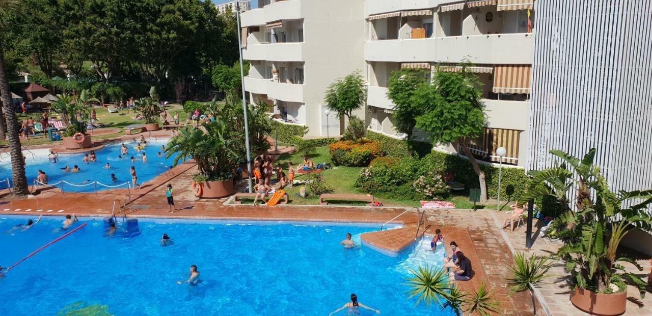 El Estudio De La Playa Benalbeach Holidays Deluxe Apartment