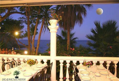 Bluebenalmadena 200meters From The With Jacuzzi And Rooftop Terrace (adults Only) Appartement Benalmádena