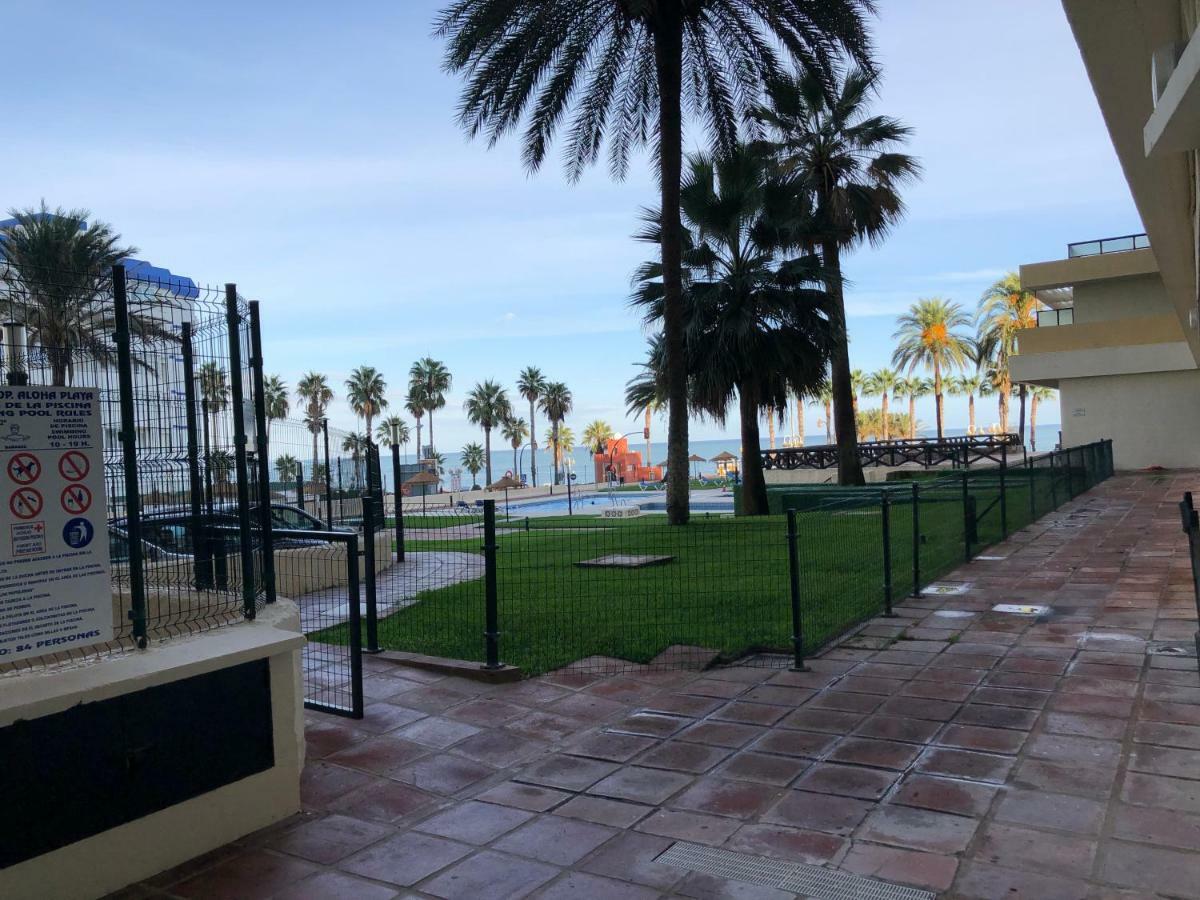 Apartamento Primera Linea De Playa En , Vistas Al Mar, Aloha Playa, Malaga Benalmádena