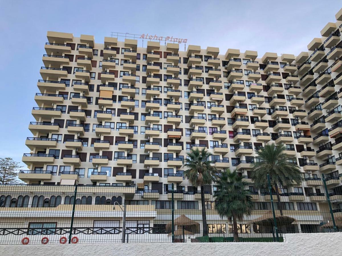 Apartamento Primera Linea De Playa En , Vistas Al Mar, Aloha Playa, Malaga Benalmádena