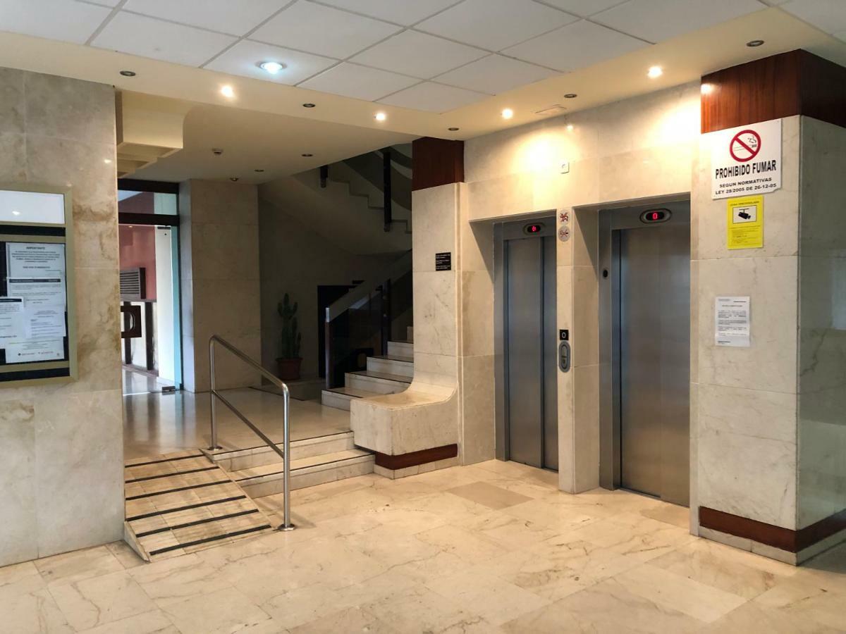 Apartamento Primera Linea De Playa En , Vistas Al Mar, Aloha Playa, Malaga