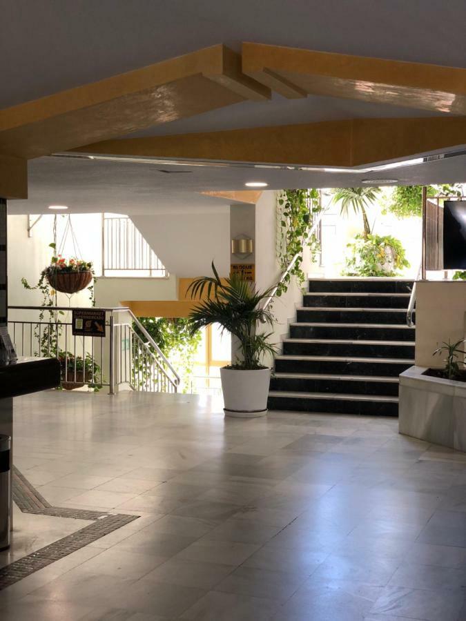 Apartamento Benal Beach, Vistas Al Mar Apartment *