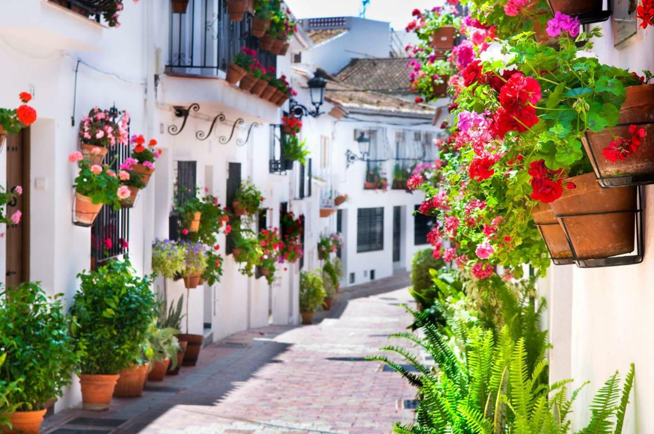 Apartamento Pueblo - Excelente Conexión Wifi - Piscina Abierta - Fantasticas Vistas - Parking Gratis